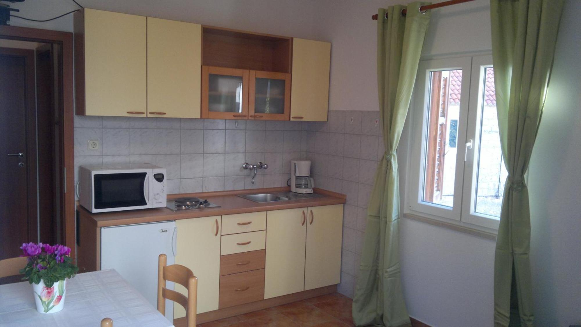 House Racic Apartment Bol Exterior photo